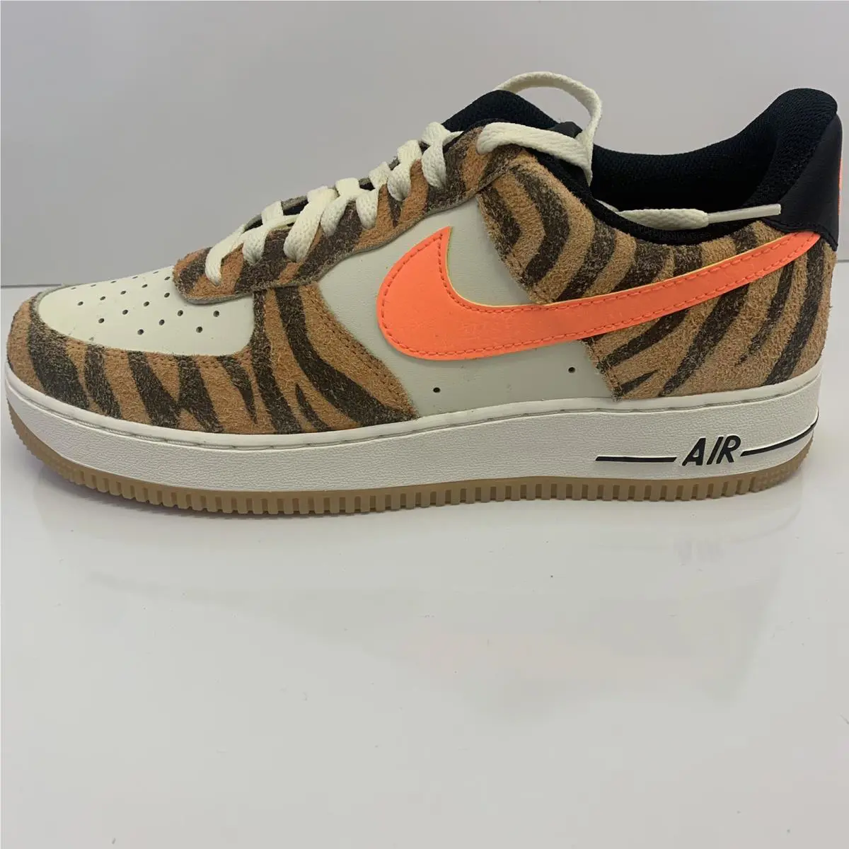 Nike shoes - Nike Air Force 1 - Air Force - DJ6192-100 - Orange 0