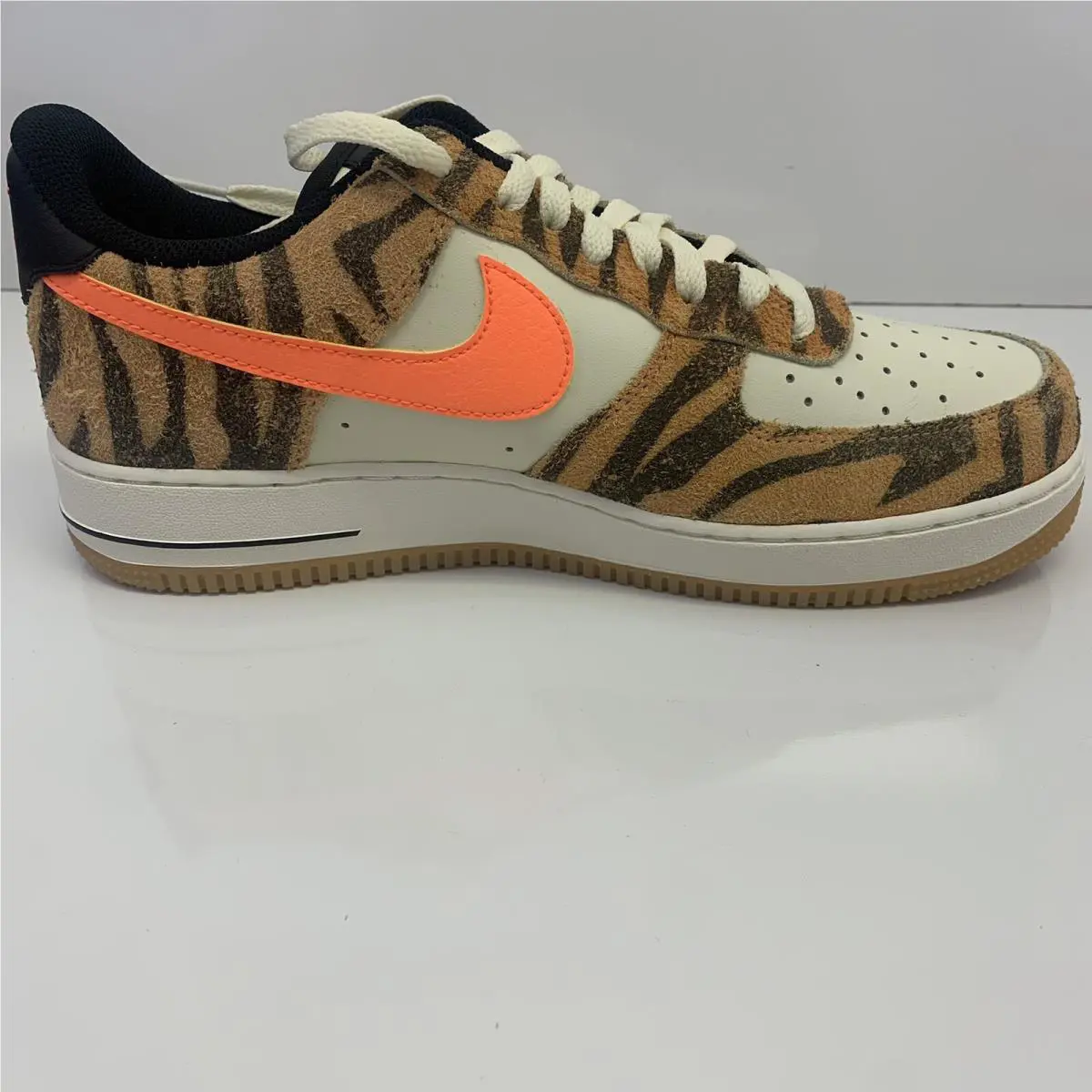Nike shoes - Nike Air Force 1 - Air Force - DJ6192-100 - Orange 1