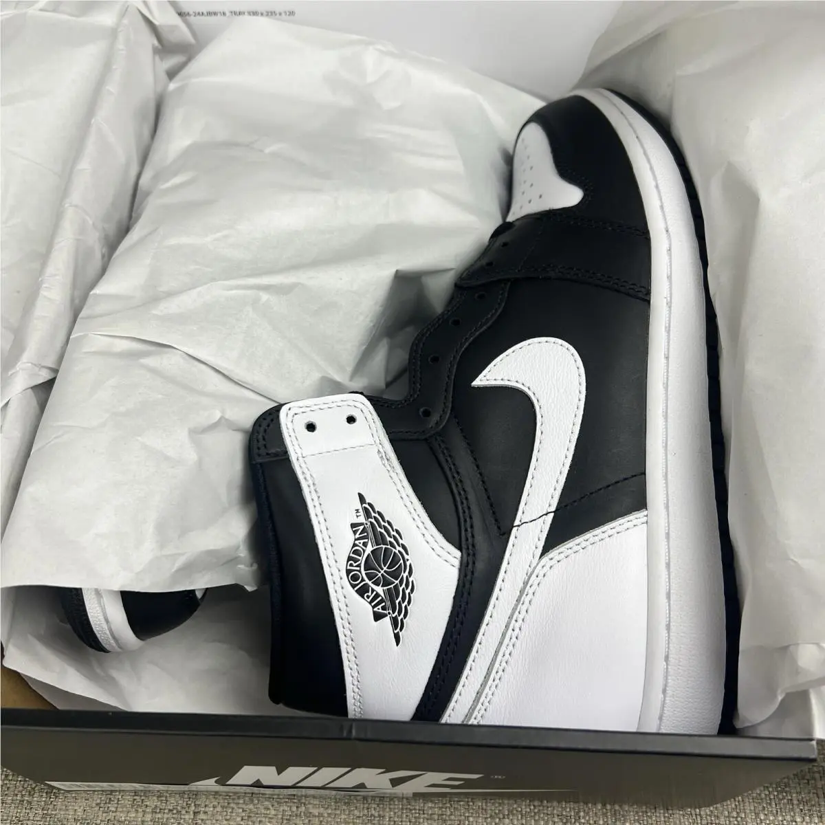 Nike shoes - Air Jordan 1 - Air - DZ5485-010 - White 7