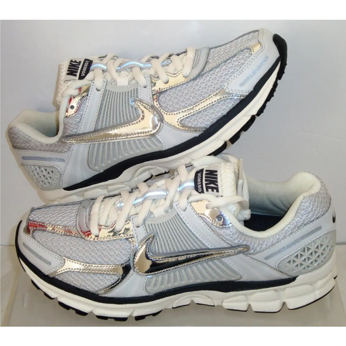 Nike shoes - Nike Air Zoom Vomero 5 - FD0884 025 - Multicolor (UPC: 00196604822657) 4