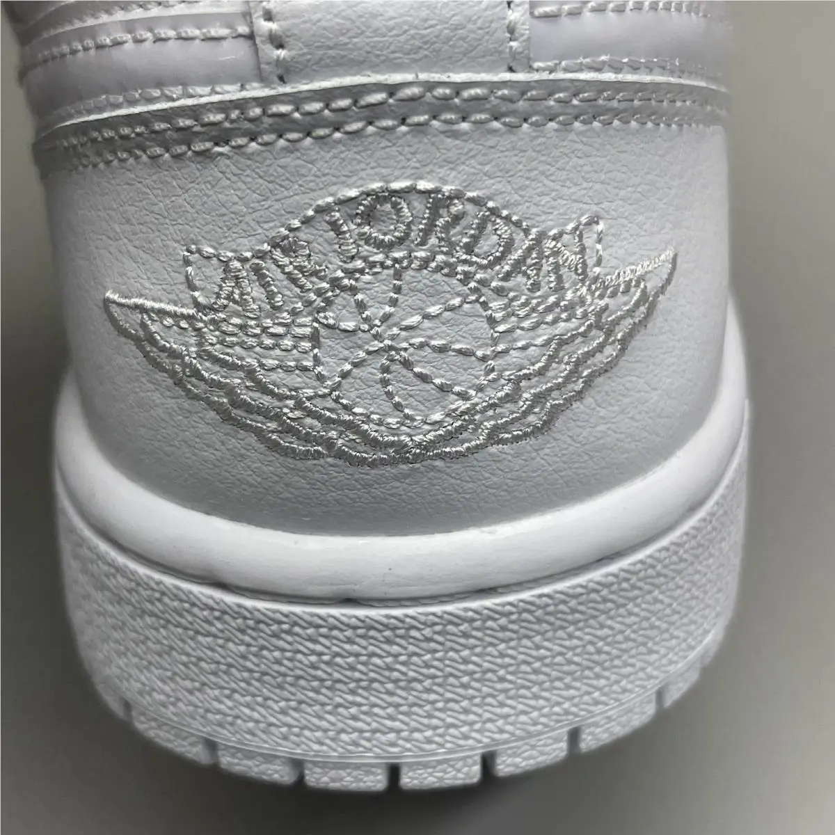 Nike shoes - DV0990111 - DV0990-111 - Triple White, Frame: Triple White, Exterior: Triple White (UPC: 196149384092) 18