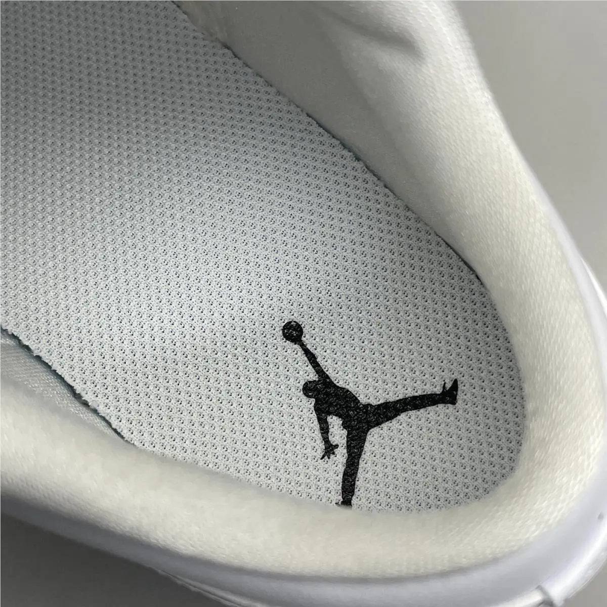 Nike shoes - DV0990111 - DV0990-111 - Triple White, Frame: Triple White, Exterior: Triple White (UPC: 196149384092) 19