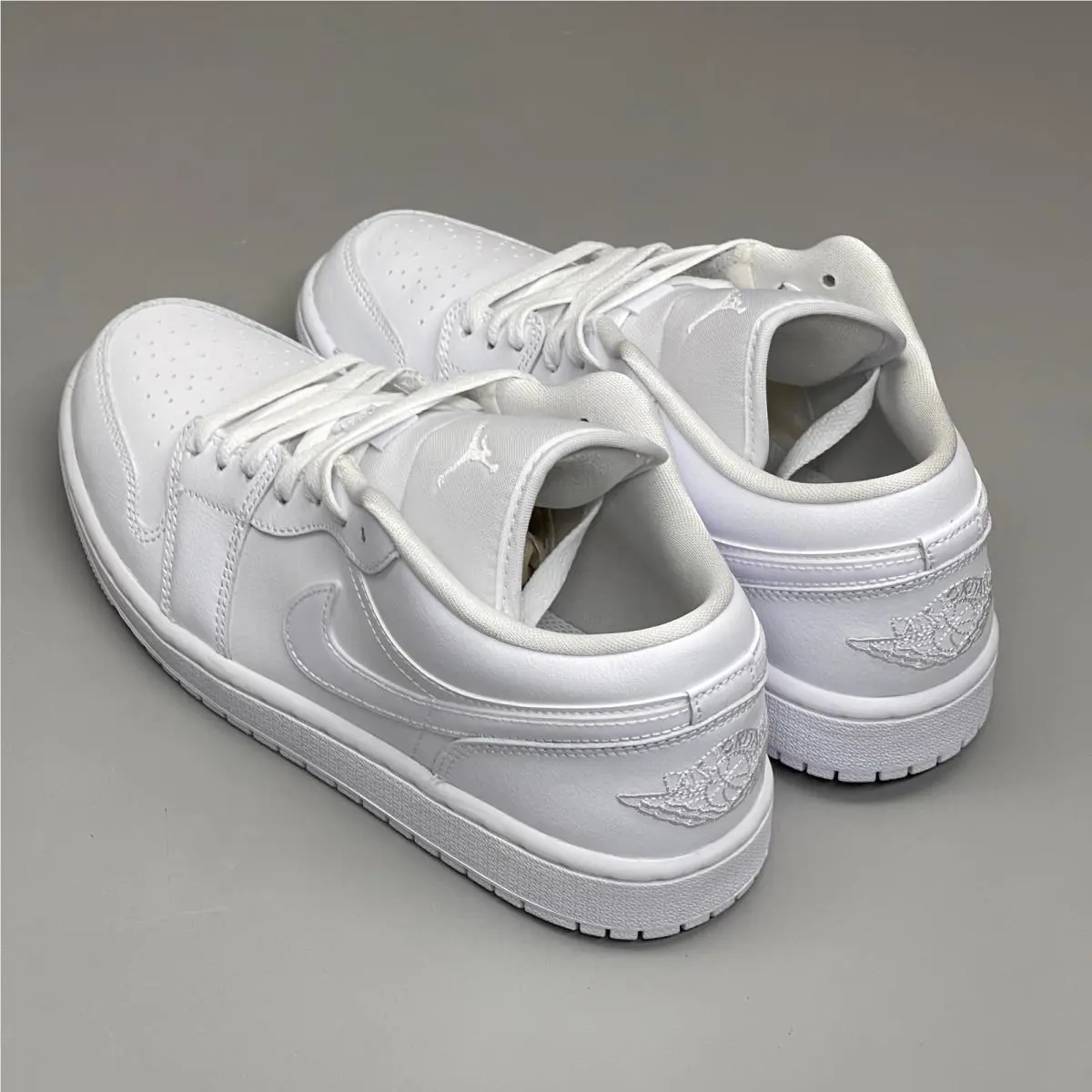 Nike shoes - DV0990111 - DV0990-111 - Triple White, Frame: Triple White, Exterior: Triple White (UPC: 196149384092) 22