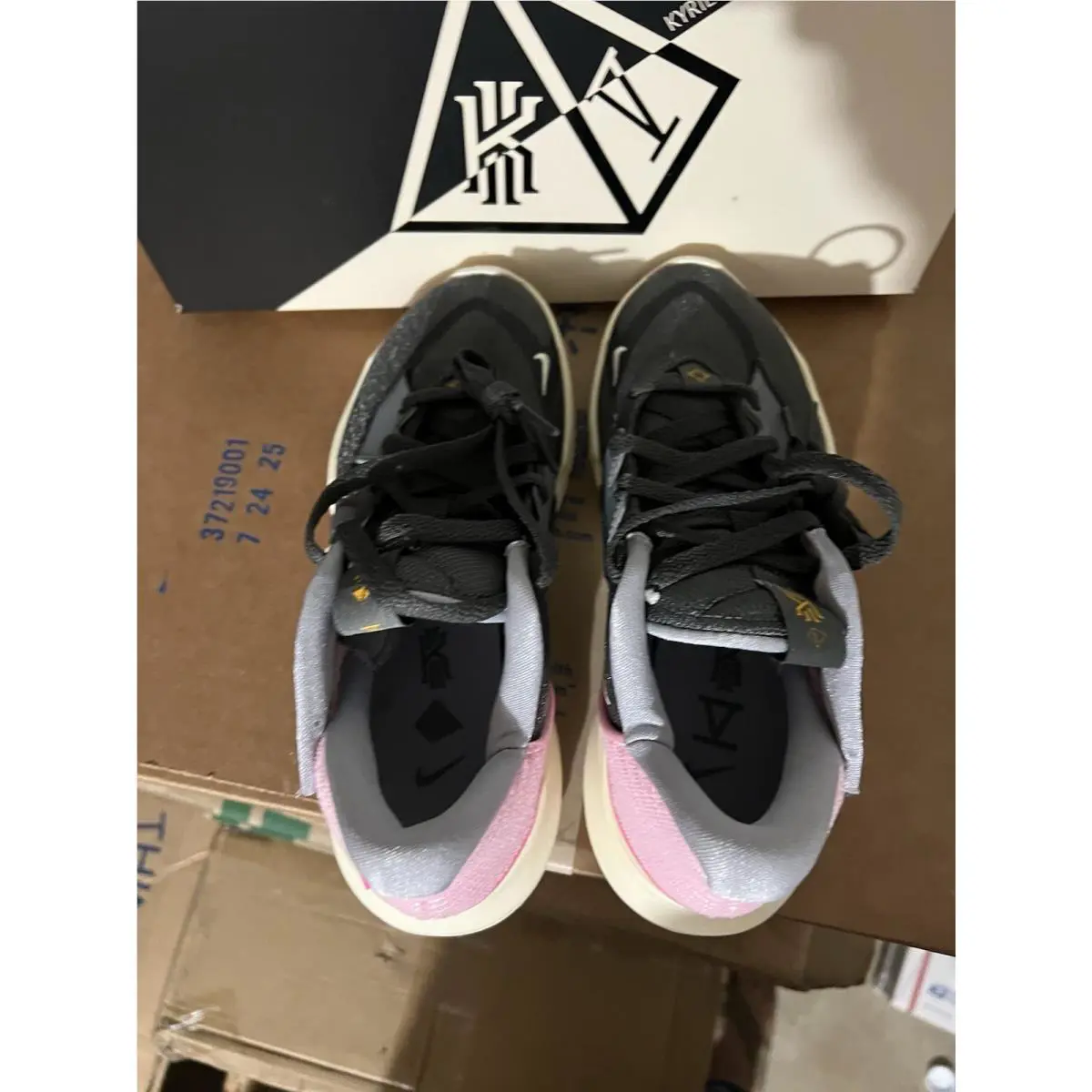 Nike shoes - Nike Kyrie 5 Low - Kyrie Low - DJ6012005 - Gray 3