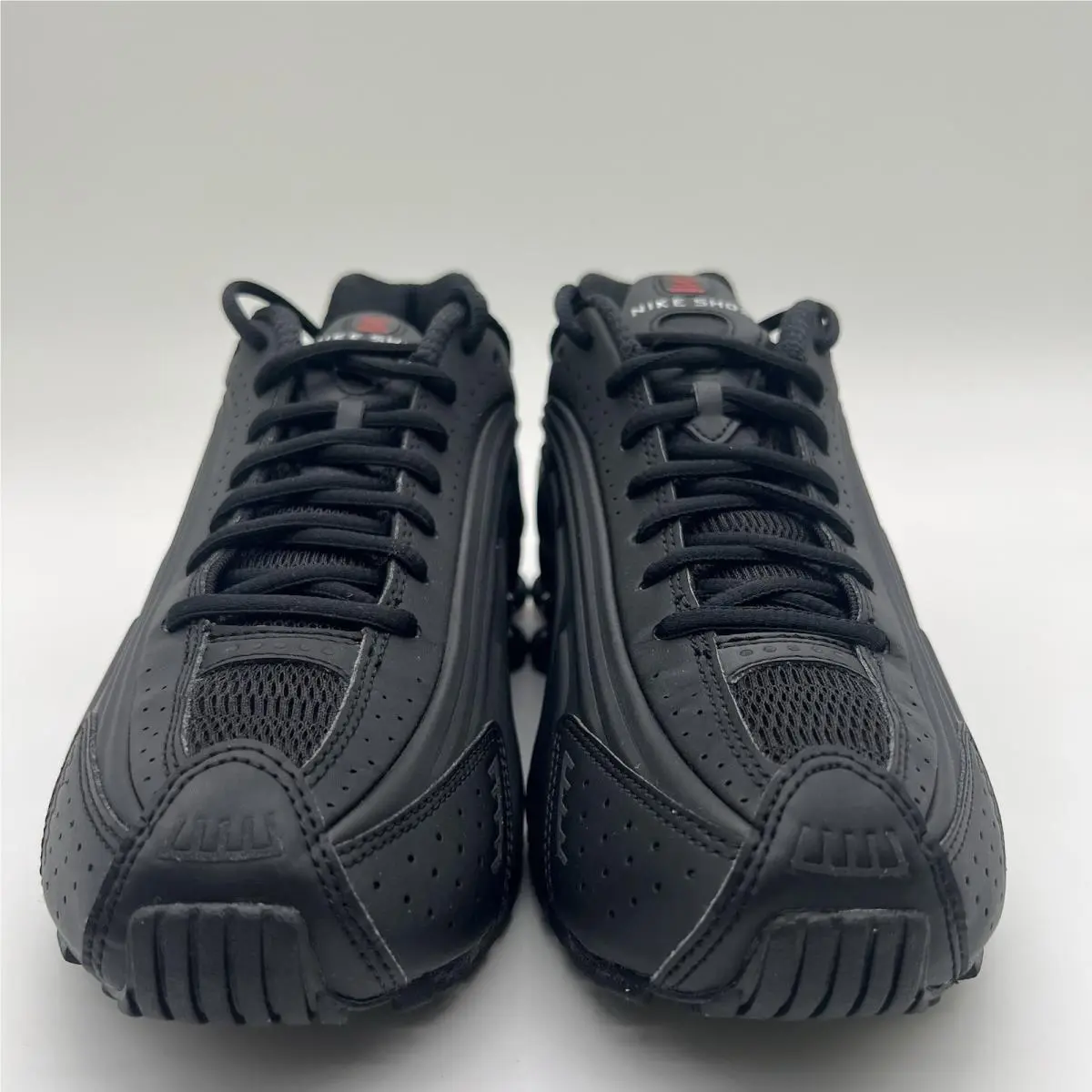 Nike shoes - Nike Shox R4 - Shox - AR3565-004 - Black 1