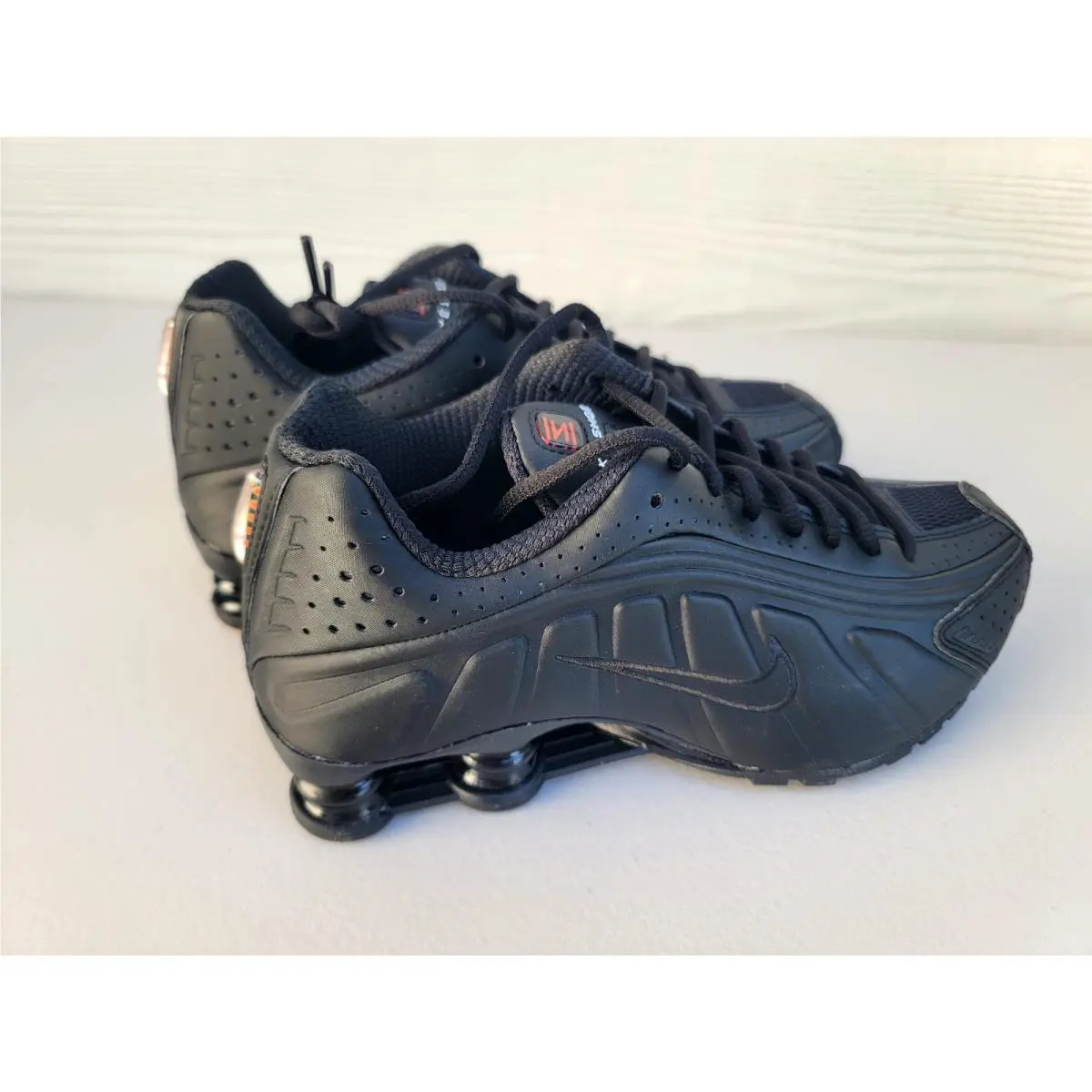 Nike shoes - Nike Shox - Shox - AR3565 004 - BLACK/ORANGE 3