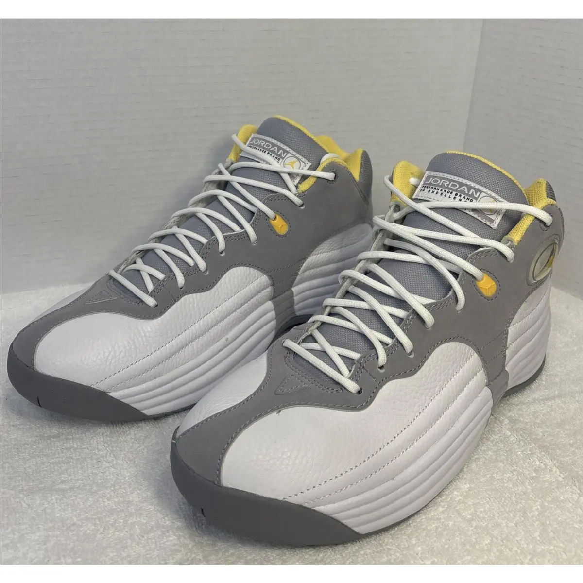 Nike shoes - Air Jordan Jumpman Team I - CV8926 007 - White 0