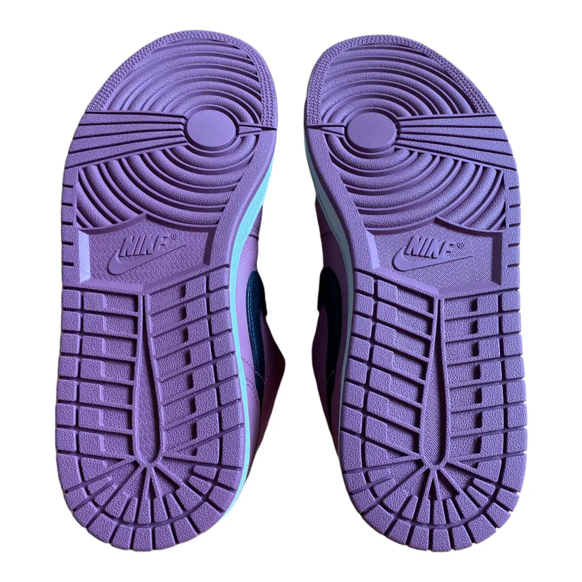 Nike shoes - Air Jordan 1 SE Low - DC7268-500 - Purple 4