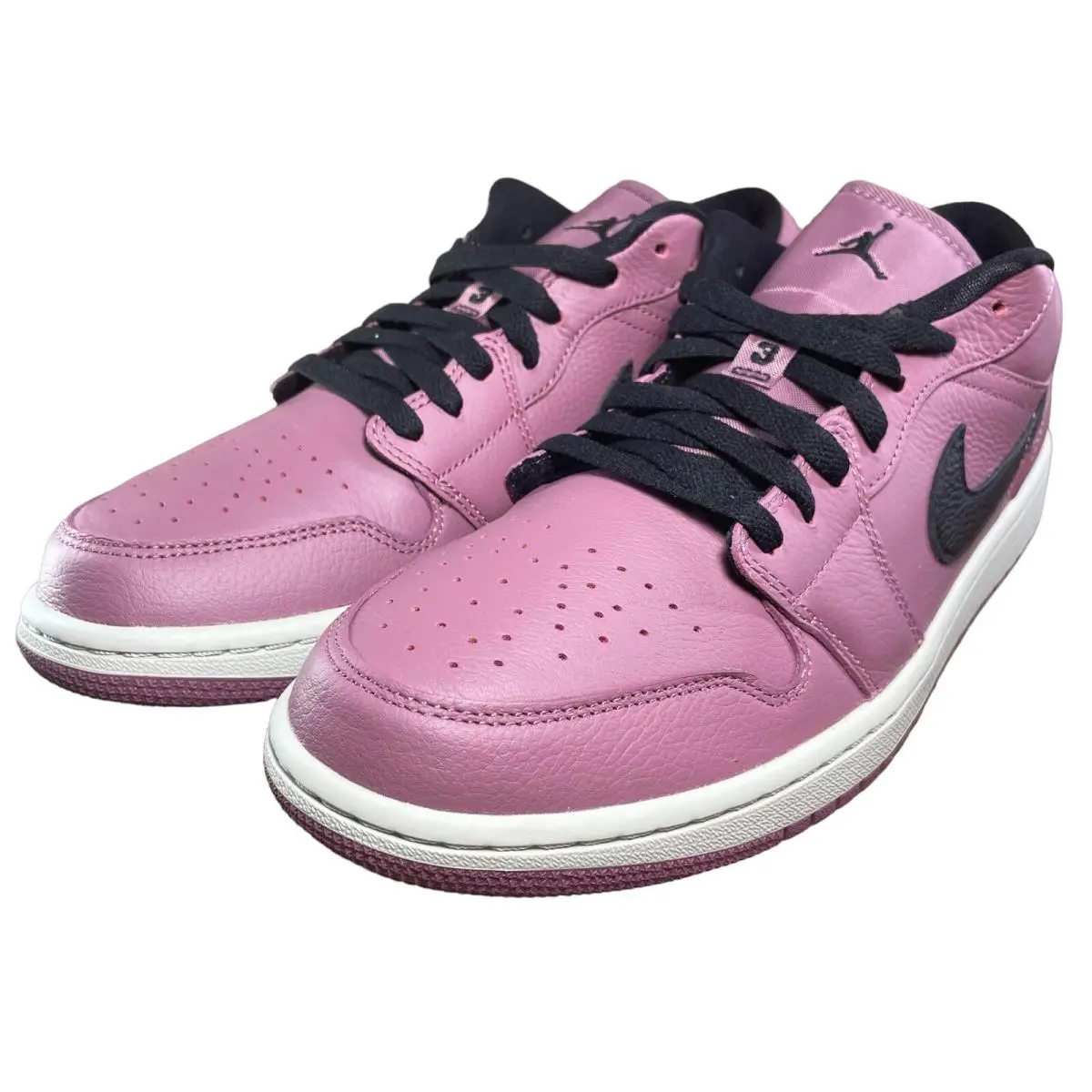 Nike shoes - Air Jordan 1 SE Low - DC7268-500 - Purple 3