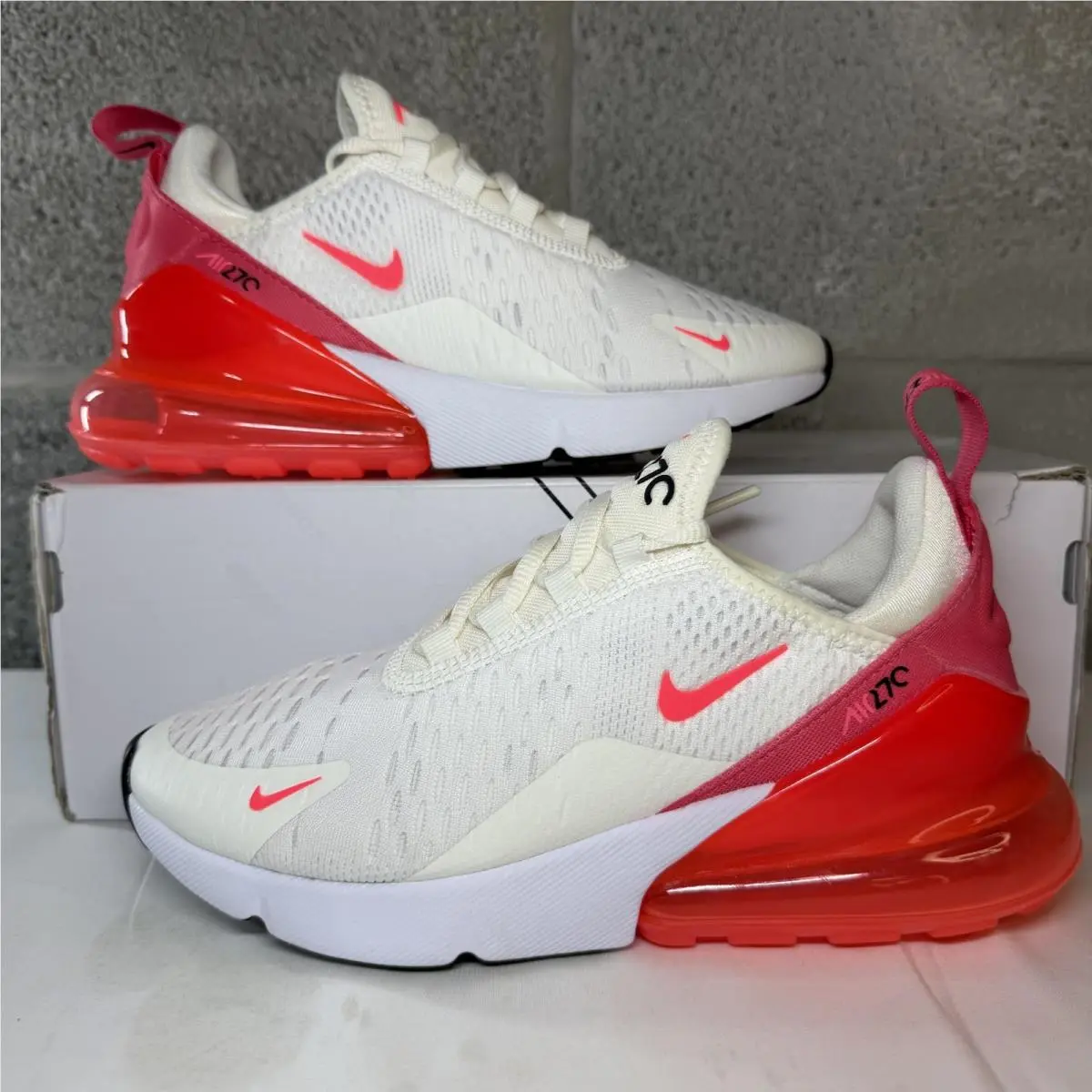 Nike Air Max 270 Color Sail Hot Pink AH6789-122 Women`s Size 6 - Sail/Hot Punch-Aster Pink