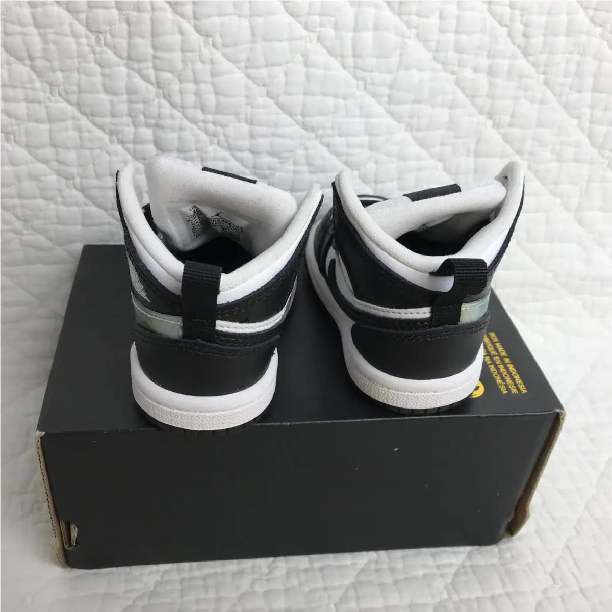 Nike shoes - Air Jordan 1 Mid - Air Mid - DR9494-001 - Multicolor 4