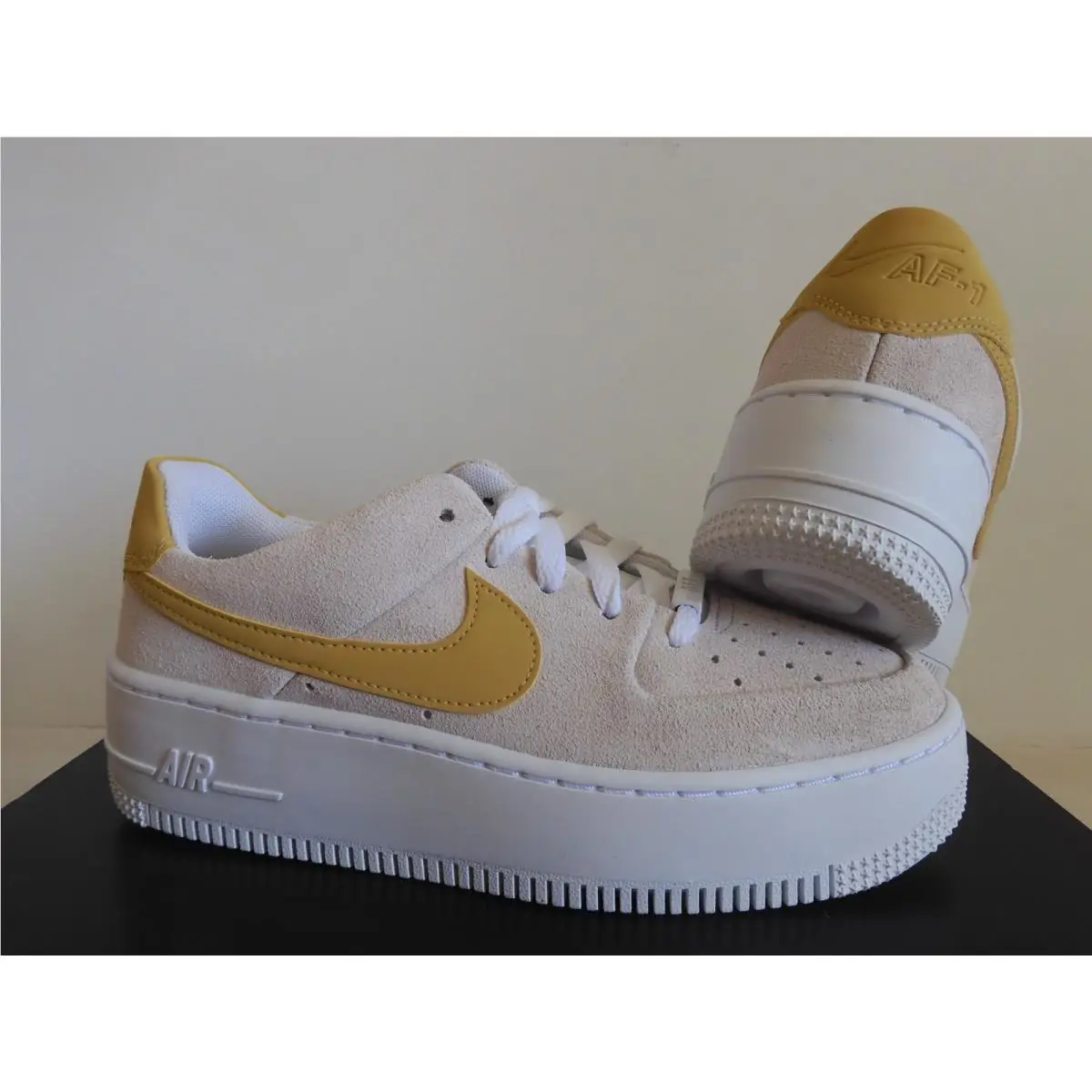 Nike shoes - Air Force 1 Sage Low - AR5339 102 - White (UPC: 197600741218) 0