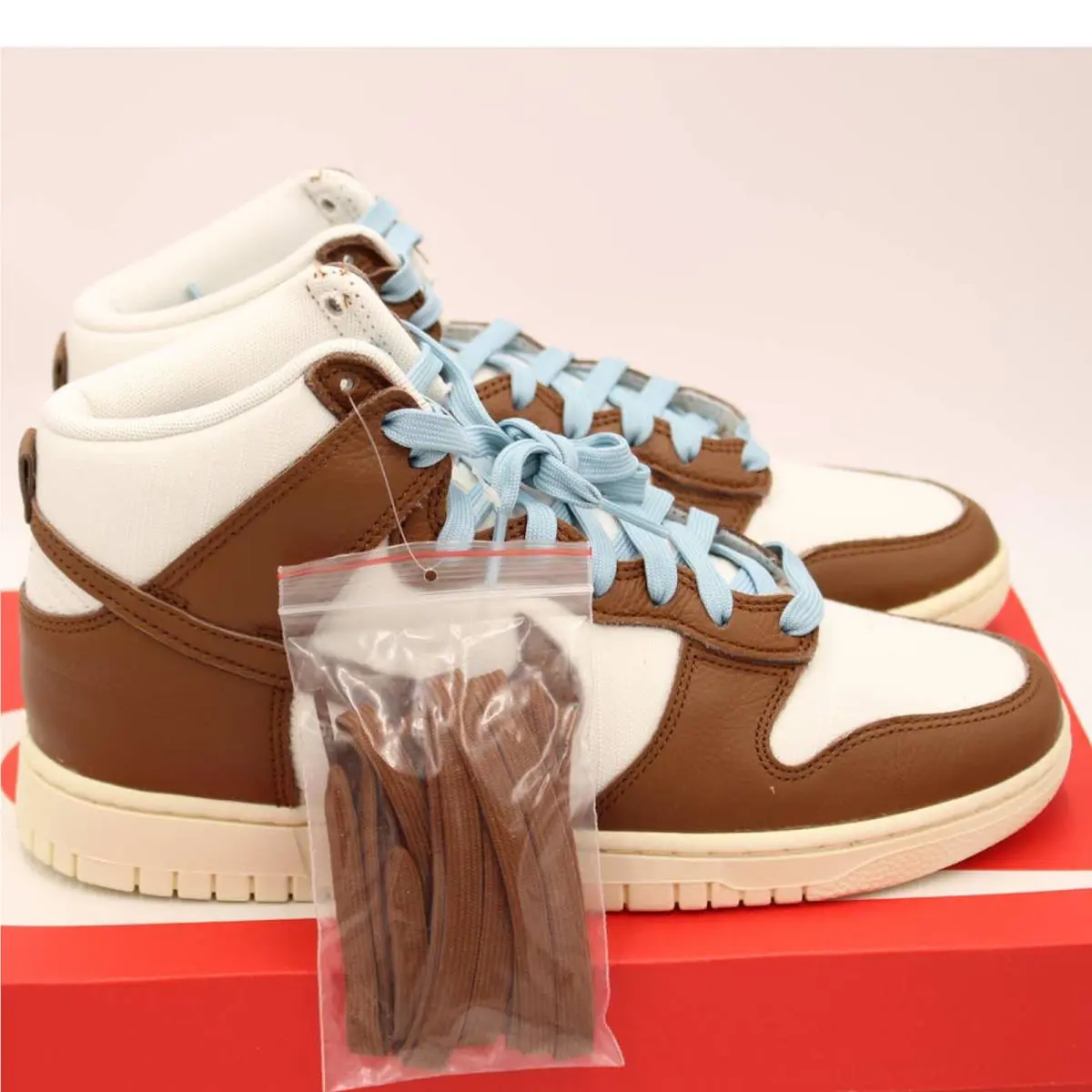 Nike shoes - Brown (UPC: 196149454955) 0