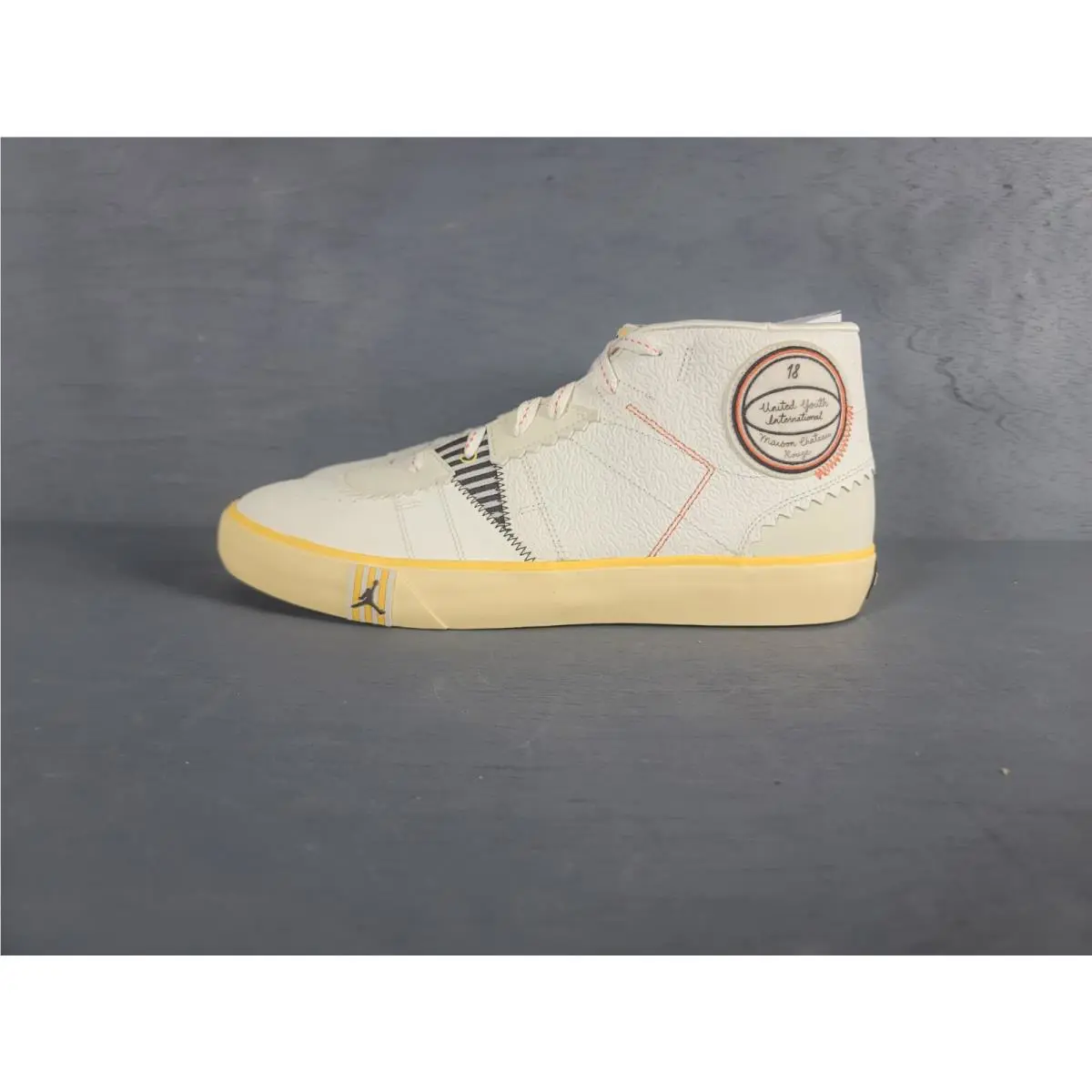 Nike shoes - Jordan Series Mid - Series Mid - DO5247-122 - White (UPC: 195867221344) 2