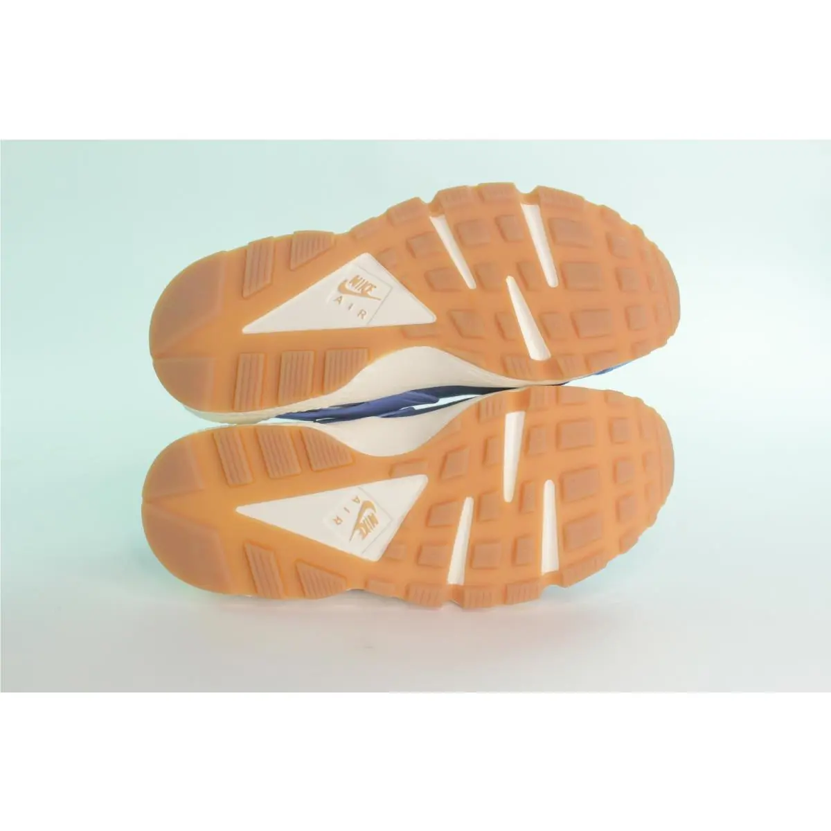 Nike shoes - HUARACHE RUN - HUARACHE RUN - December Sky, Gold Dart, Sail (UPC: 885177495145) 8