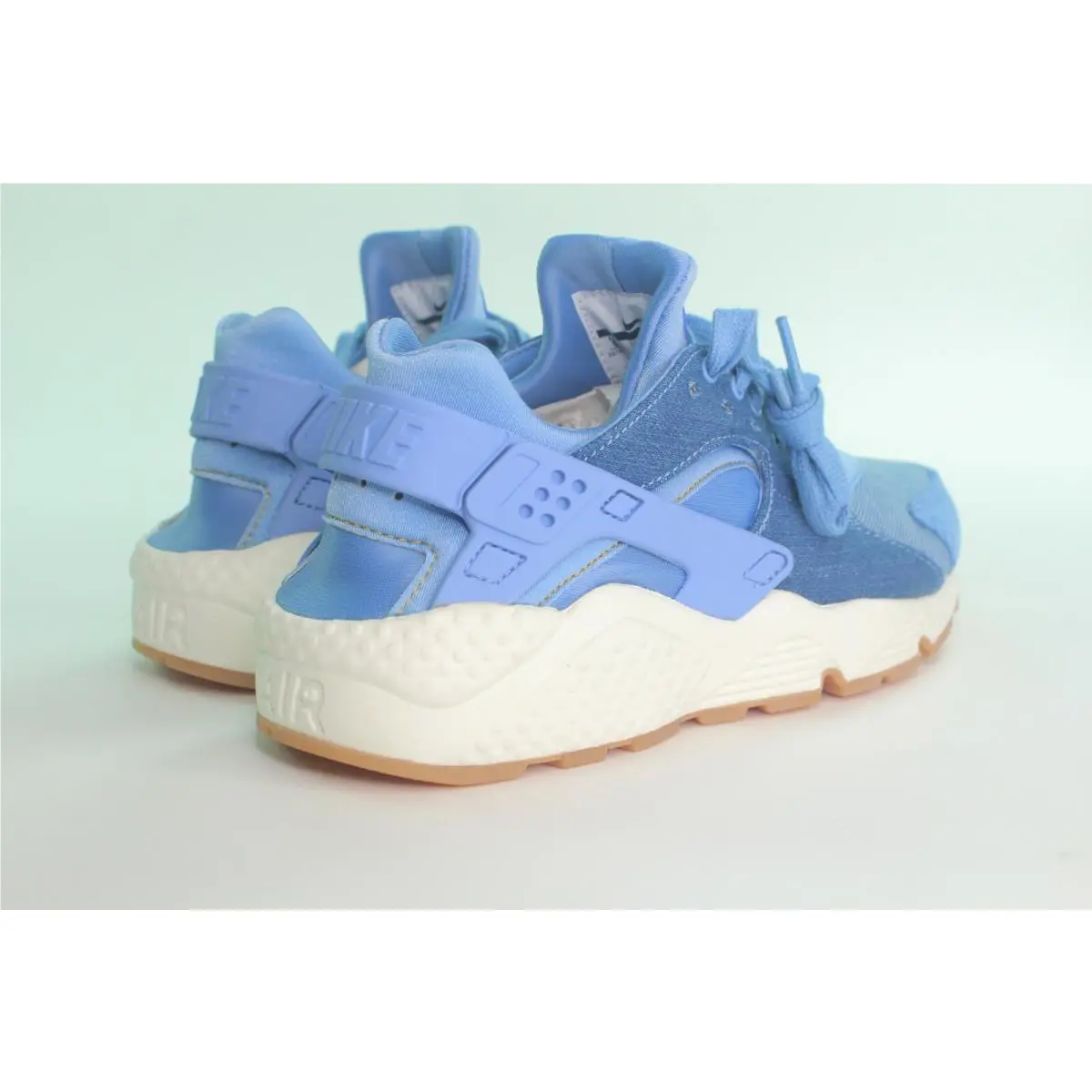 Nike shoes - HUARACHE RUN - HUARACHE RUN - December Sky, Gold Dart, Sail (UPC: 885177495145) 1