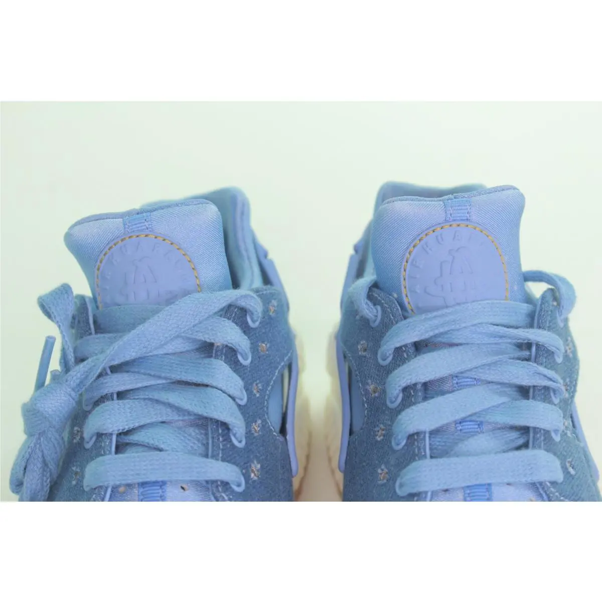 Nike shoes - HUARACHE RUN - HUARACHE RUN - December Sky, Gold Dart, Sail (UPC: 885177495145) 6