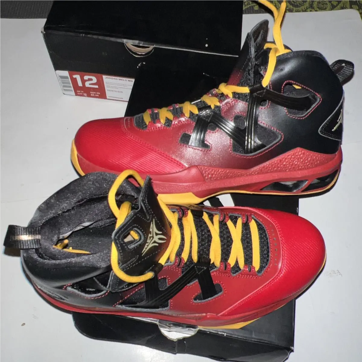 DS Nike Men`s Air Jordan Melo M9 Blk/red 551879-028 Basketball Shoes Sz 8
