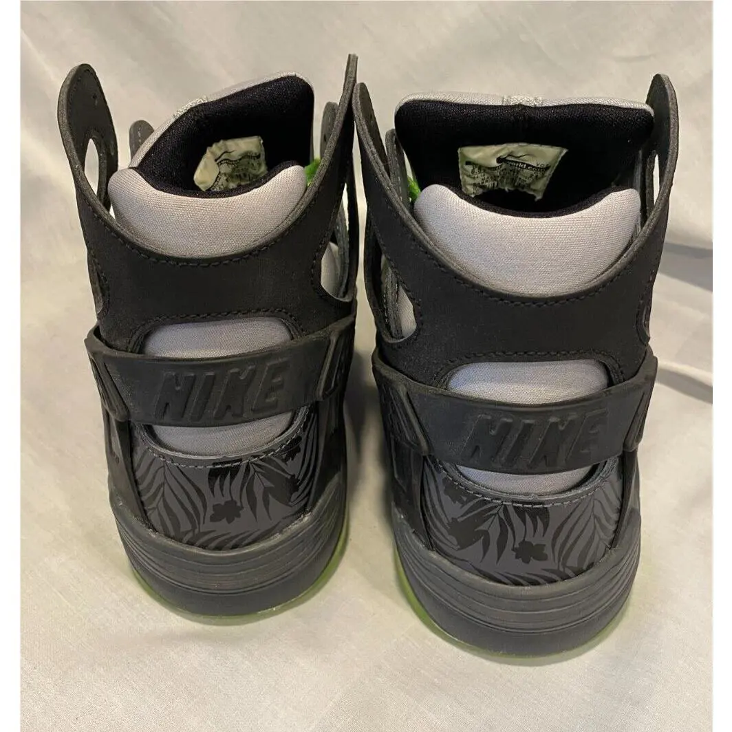 Nike shoes - Nike Flight Huarache - Flight Huarache - Gray (UPC: 888408136145) 3