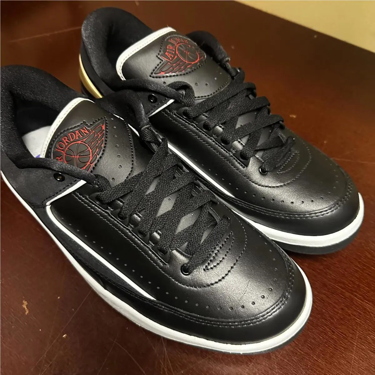 Nike shoes - Black 2