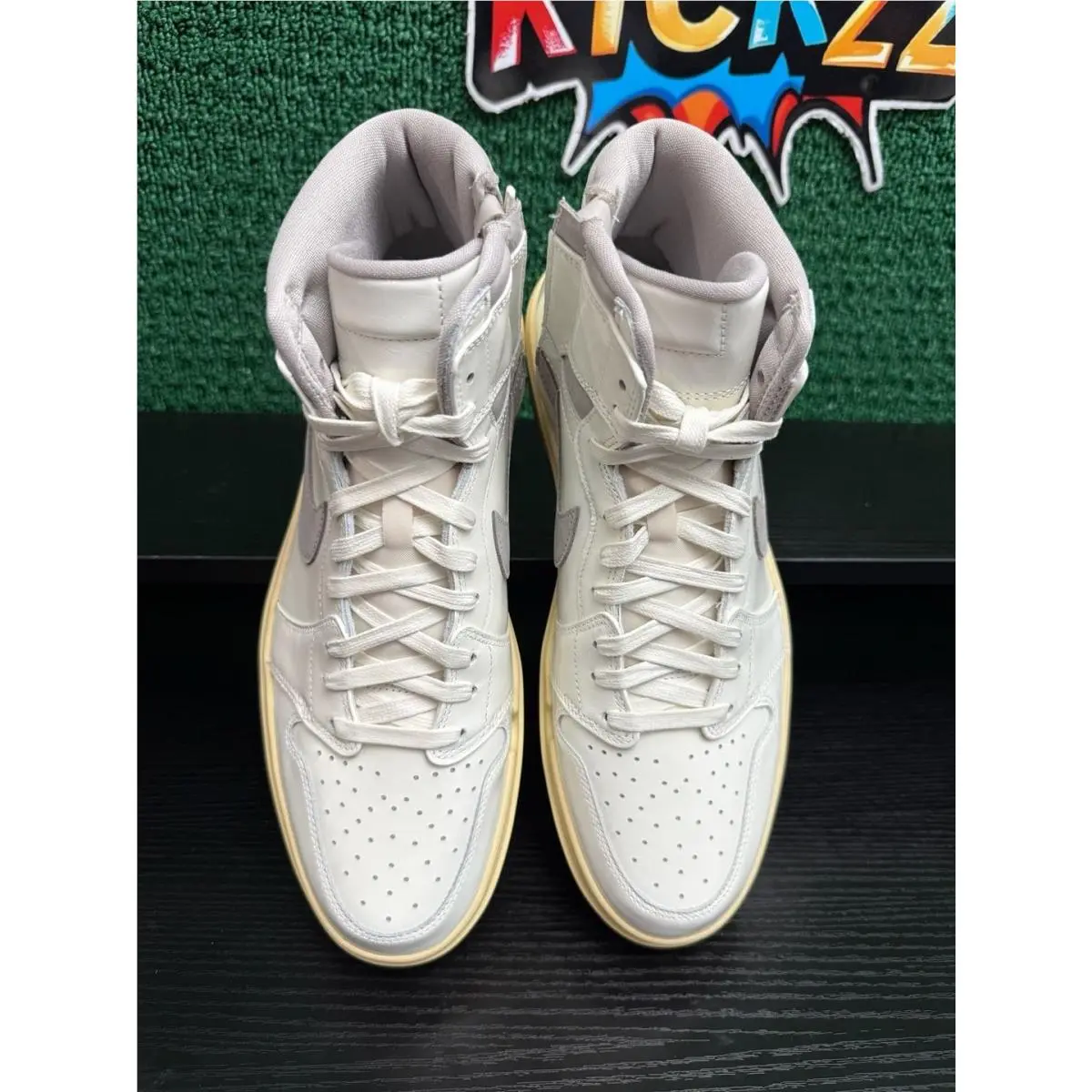 Nike shoes - Air Jordan 1 Elevate High SE - DZ3744 100 - White 2