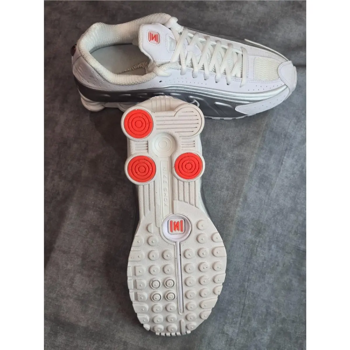 Nike shoes - Nike Shox R4 - Shox - AR3565-101 - White 5