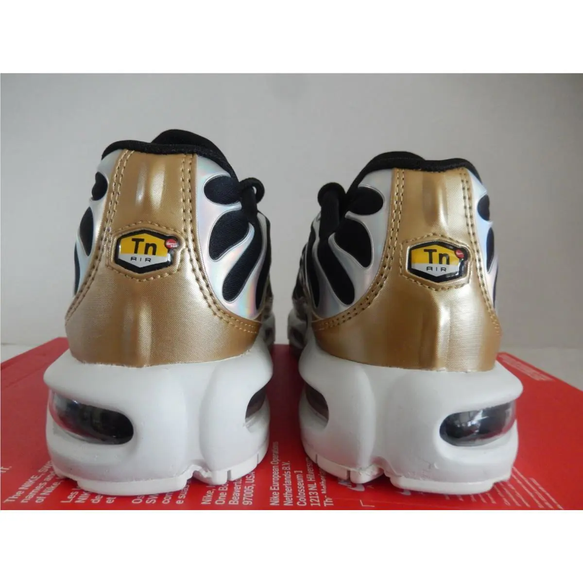 Nike shoes - Nike Air Max Plus - Air Max Plus - 605112 055 - Black 2
