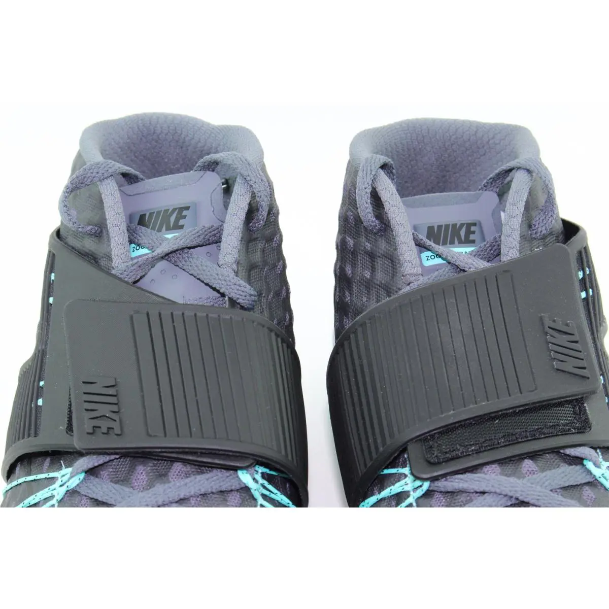 Nike shoes - DARK GREY, BLACK, HYPER TURQUOISE, WHITE (UPC: 091204956477) 3