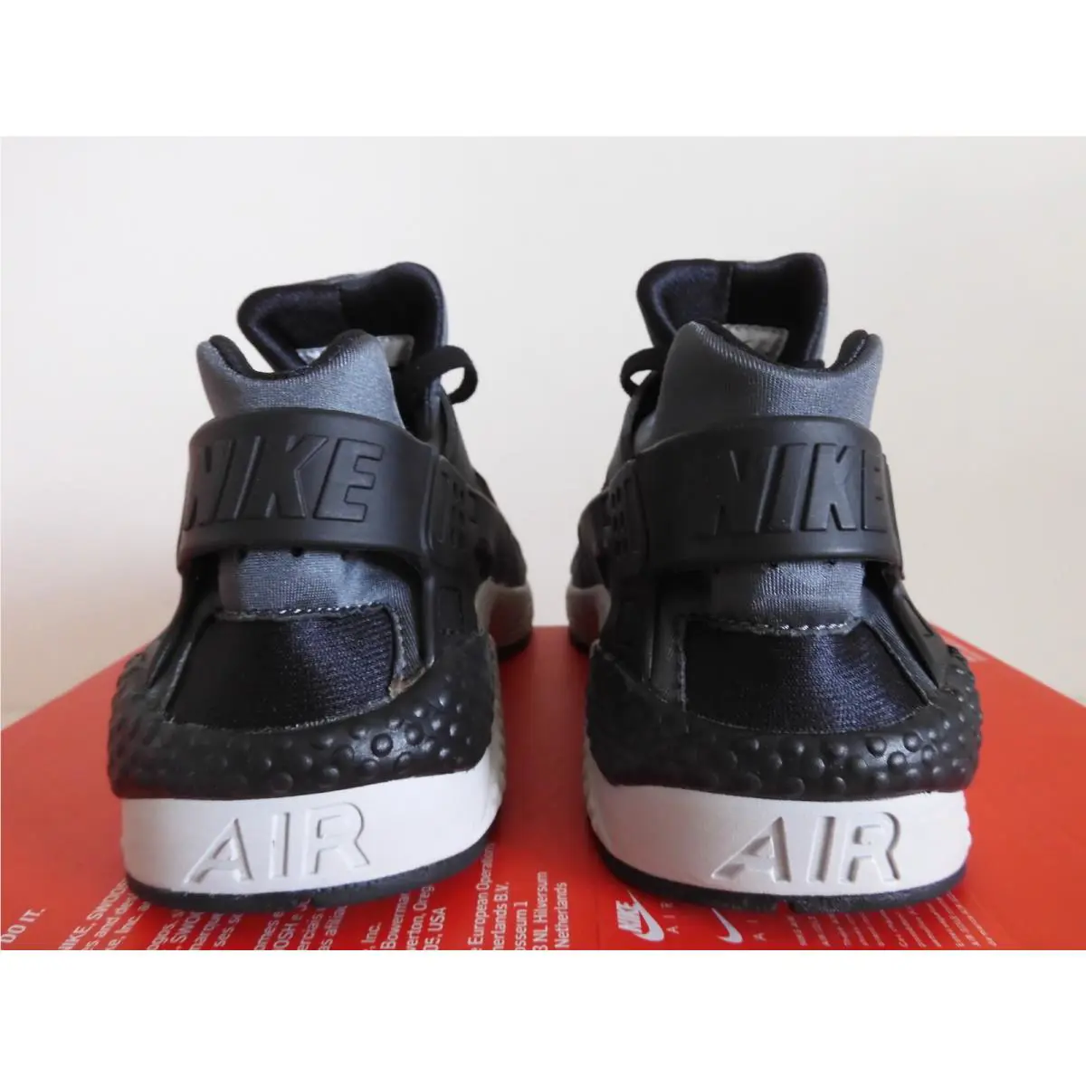 Nike shoes - Nike Air Huarache Run - Air Huarache Run - 704830-007 - Gray (UPC: 884726317648) 2