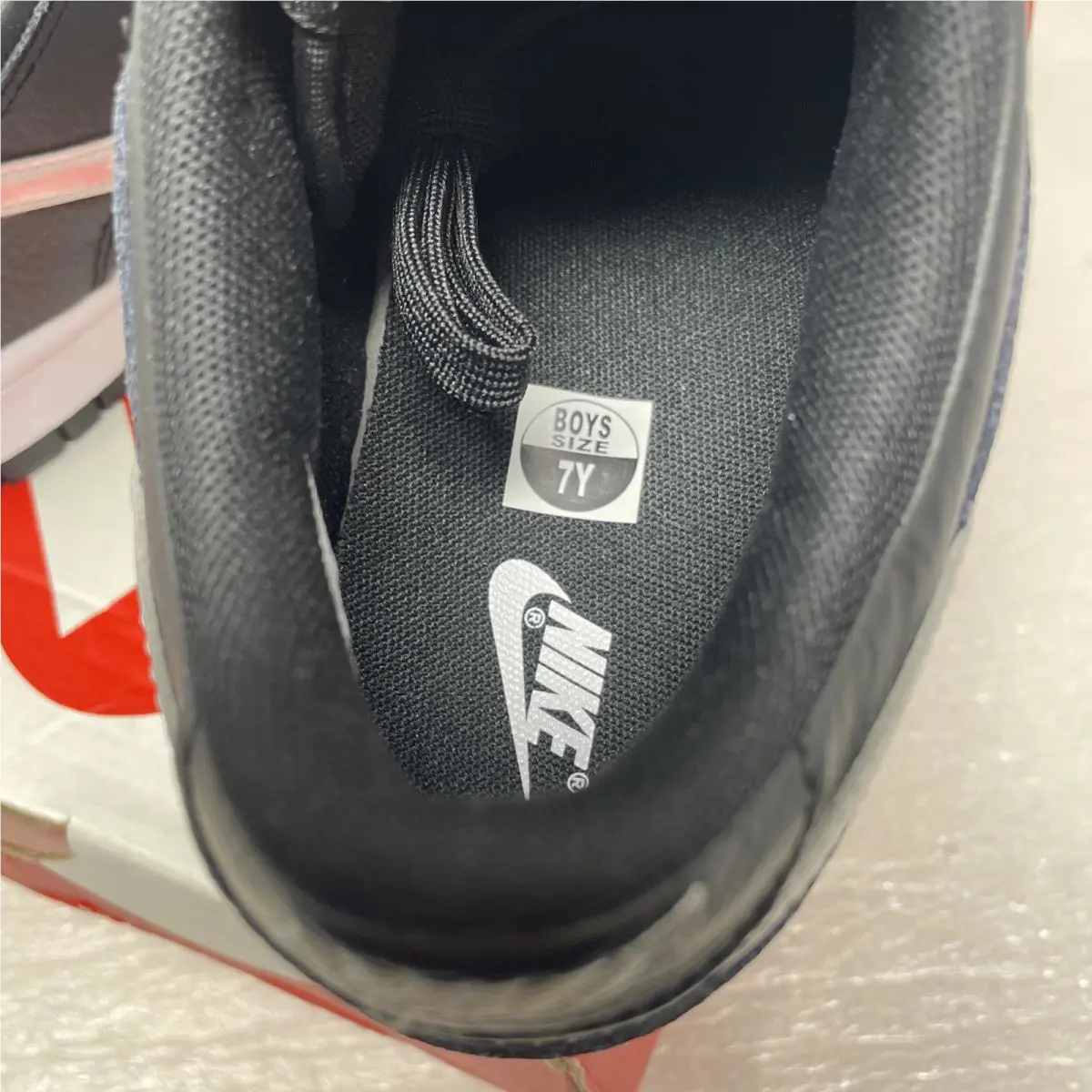 Nike shoes - Black (UPC: 195244240883) 5