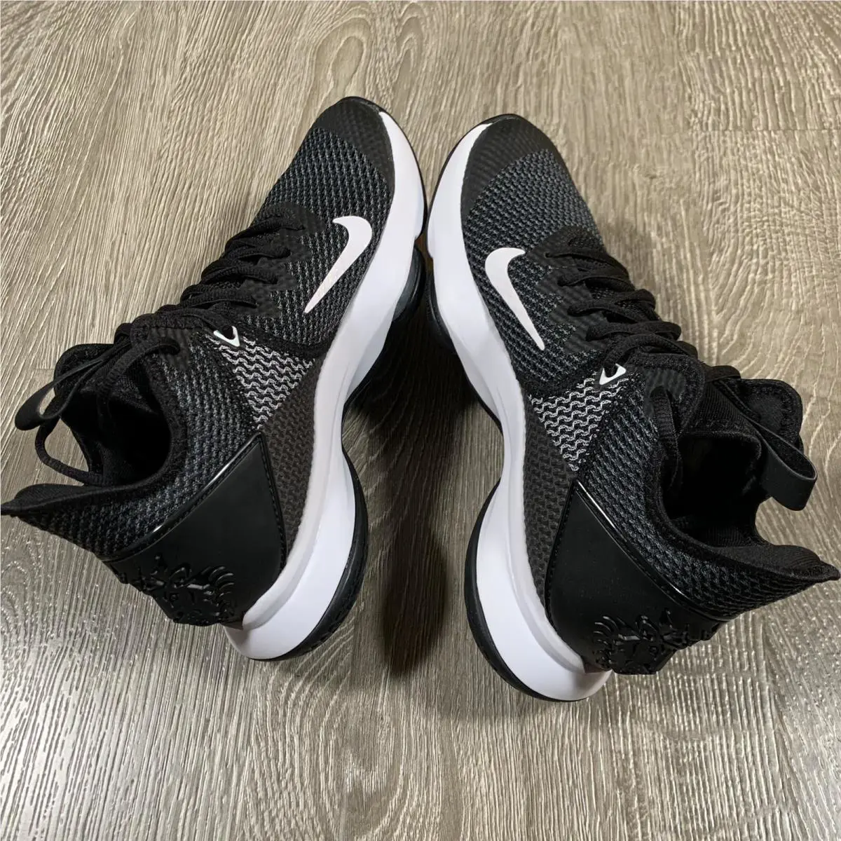 Nike shoes - Nike LeBron Witness - LeBron Witness - BV7427-001 - Black 3
