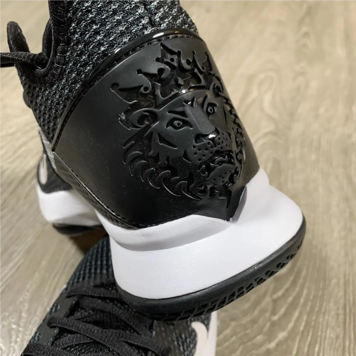 Nike shoes - Nike LeBron Witness - LeBron Witness - BV7427-001 - Black 6