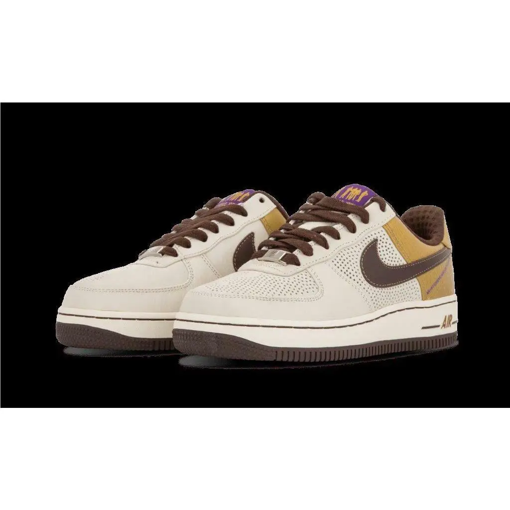 Nike shoes - Light Tan / Brown - Metallic Gold 0