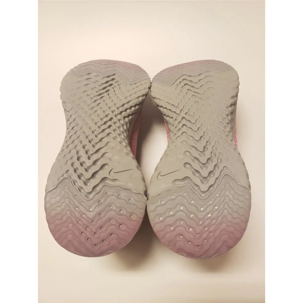 Nike shoes - Epic React Flyknit - Epic React Flyknit - Pink 4