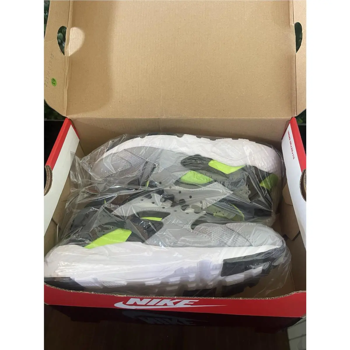 Nike shoes - Nike Huarache Run - Huarache Run - Wolf Grey/Black/Electric Green (UPC: 0885176731015) 7