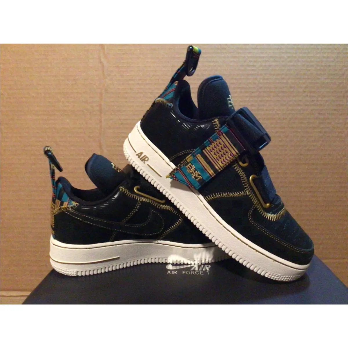 Nike shoes - Nike Air Force 1 Utility - Black 1