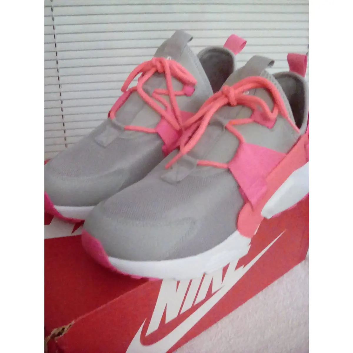 Nike shoes - Nike Air Huarache City - Air Huarache City - Gray & Hot Punch 7