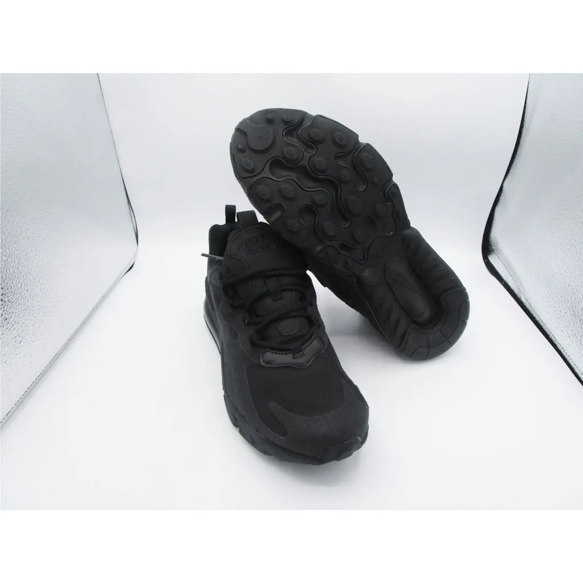 Nike shoes - Nike Air Max 270 React - Black 4