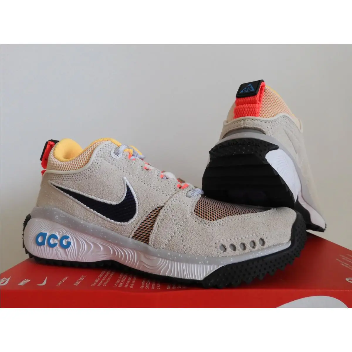 Nike shoes - Nike ACG Dog Mountain - ACG Dog Mountain - White (UPC: 191888601363) 0