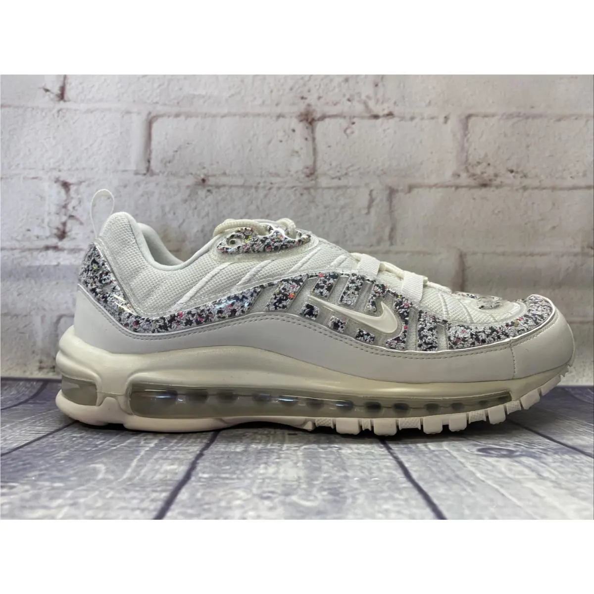 Nike shoes - Nike Air Max 98 - Air Max - White (UPC: 193145550278) 0