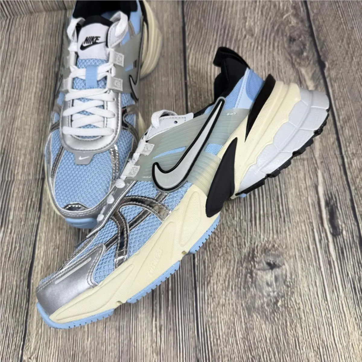 Nike shoes - Nike V2K Run - Run - HF1876 400 - Blue 6