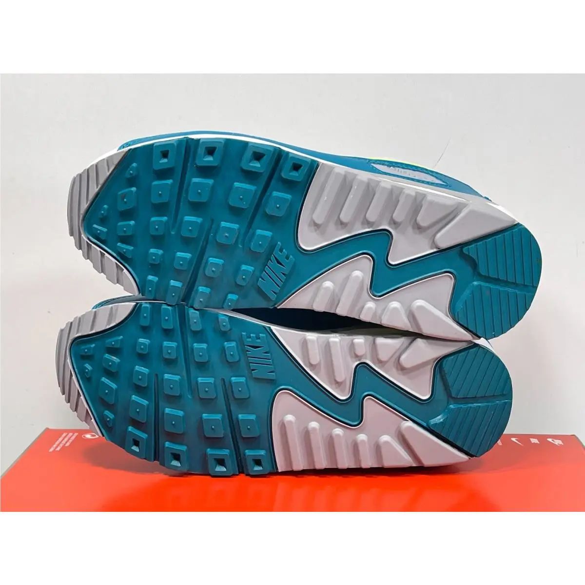 Nike shoes - Nike Air Max 90 - Air Max - CZ2908 100 - Spruce Lime (UPC: 194957185252) 7