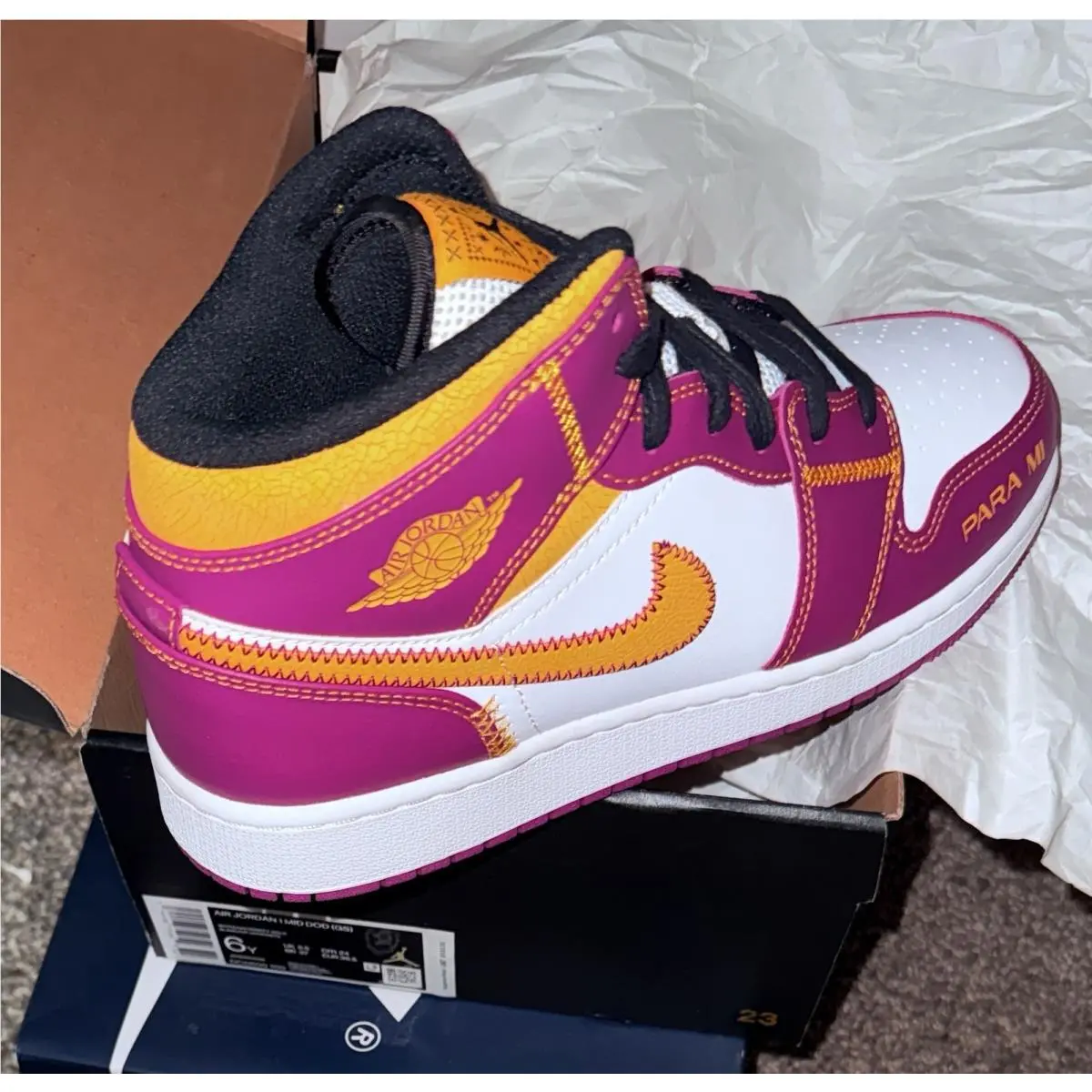 Nike shoes - Air Jordan 1 Mid - Air Mid - DC0500 100 - Pink 0