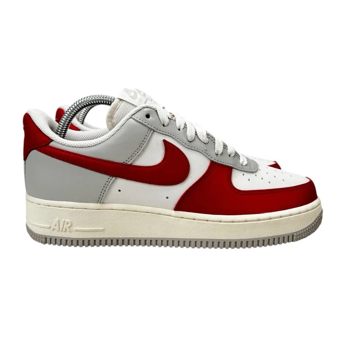 Nike Air Force 1 `07 LV8 Iron Ore Gym Red Ivory Shoes HJ9094-012 Men`s Sz 7.5 - Ivory