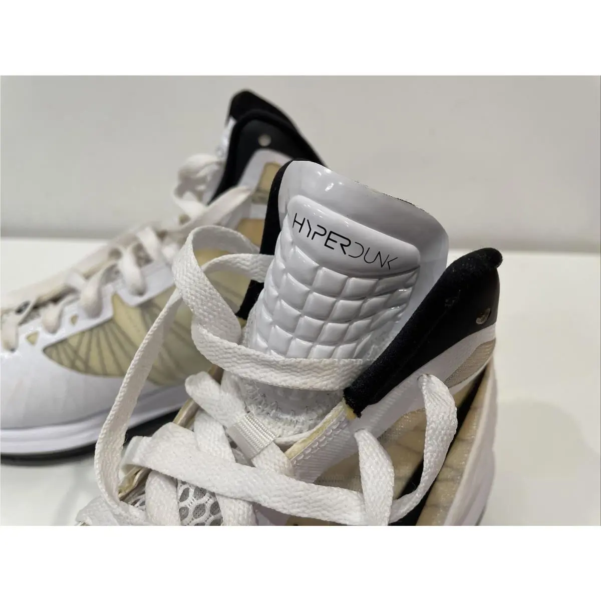 Nike shoes - Nike Air Max Hyperdunk - Air Max Hyperdunk - 469758-100 - Black 0