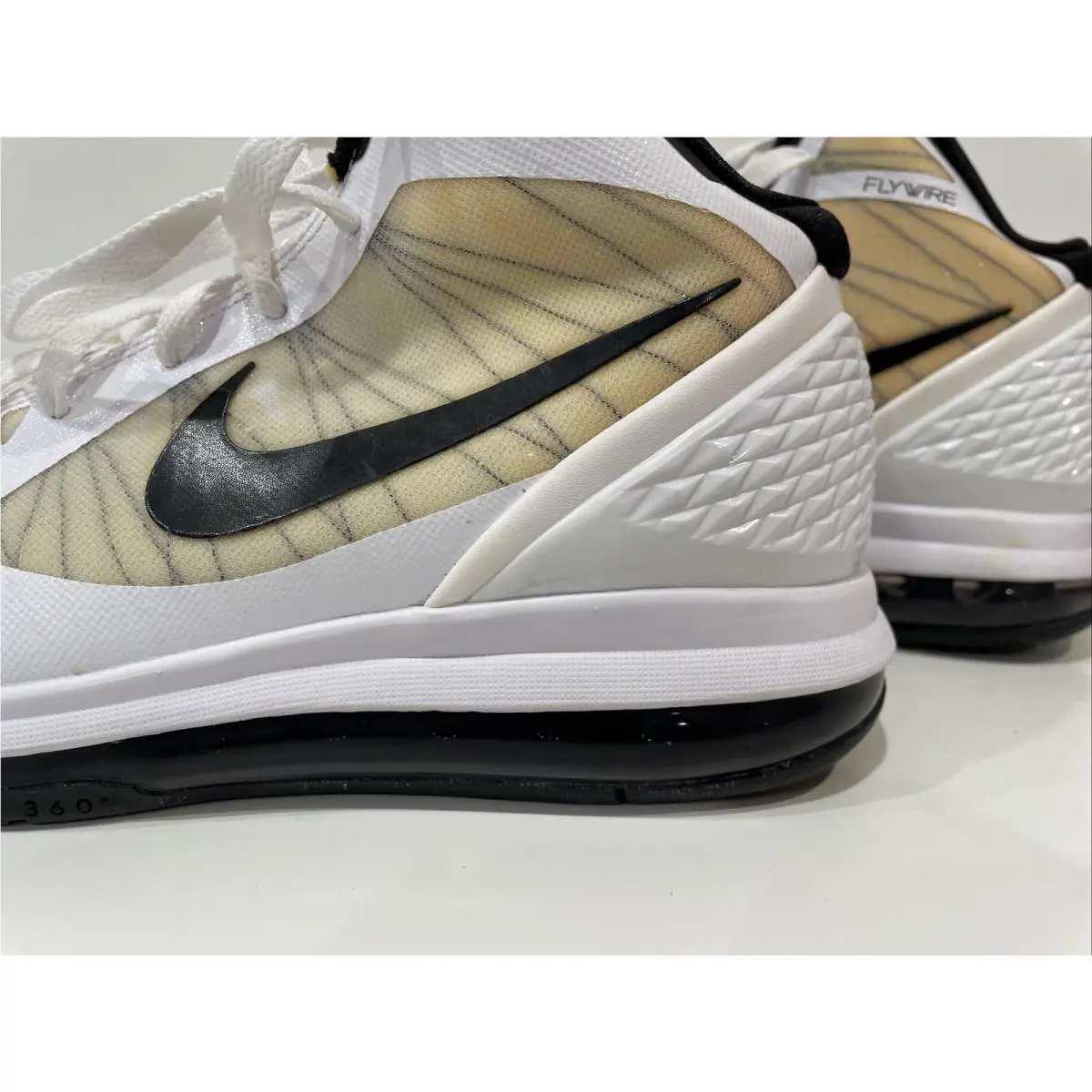 Nike shoes - Nike Air Max Hyperdunk - Air Max Hyperdunk - 469758-100 - Black 6