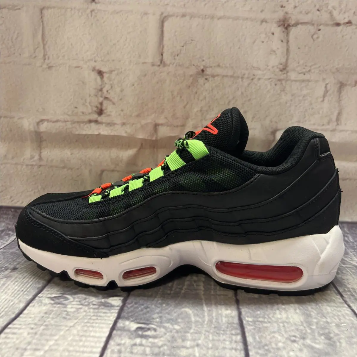 Nike shoes - Nike Air Max 95 SE - CV9030-001 - Black 1