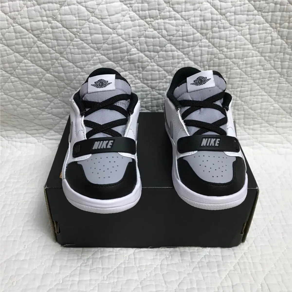 Nike shoes - CD9056-105 - CD9056-105 - White/Black-Wolf gray 3