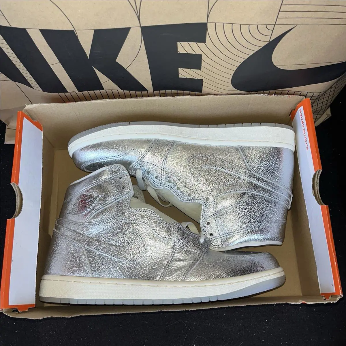 Nike shoes - Nike Air Jordan 1 - Air - FN7429 001 - Silver 4