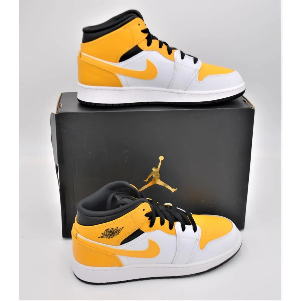 Air Jordan 1 Mid Shoes GS Size 6Y Women`s SZ 7.5 University Gold 554725-170